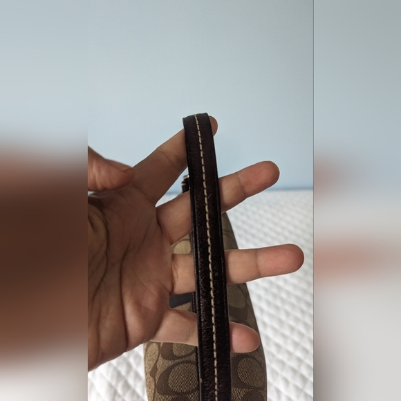 Coach Heritage Stripe Top Handle Pouch - Picture 3 of 12